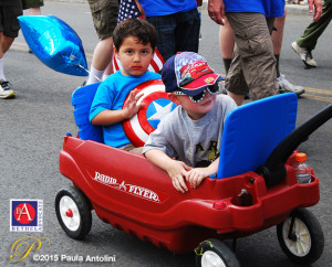 BA34_0056childreninwagon