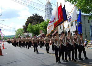 BA8a_0020rotc2ndflags