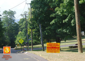 BA28_0377scottydawsschoolsignsjudd