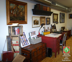 BA8_0409antiques2vintagedesk