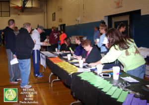 BA25_0066registrationtable