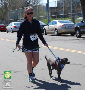 BA70_0251runneranddog