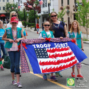 BA139_0346girlscoutsbanner