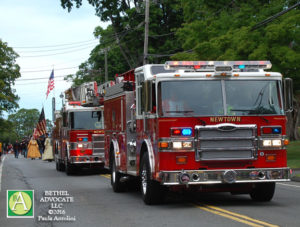 ba47_0186newtownfiredeptfiretrucks