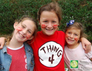 ba68_0030threegirlsfacepaint