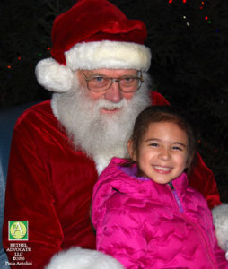 ba79_0843santawithgirl