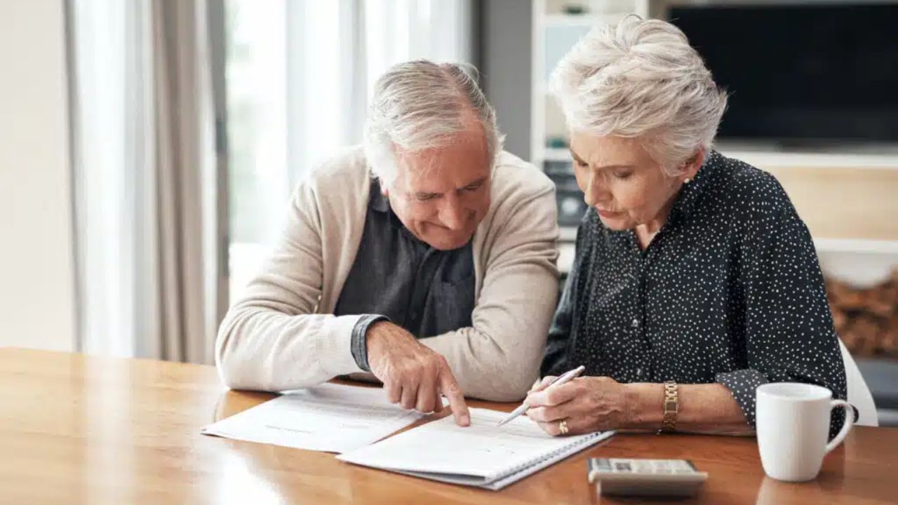 Colorado Seniors Over 65 Can Claim Extra Standard Deduction in 2025 to Reduce Taxes