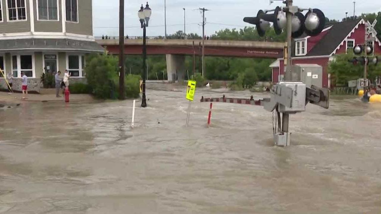 Historic Rainfall in Wauwatosa Causes Menomonee River to Overflow, Flooding Homes and Streets