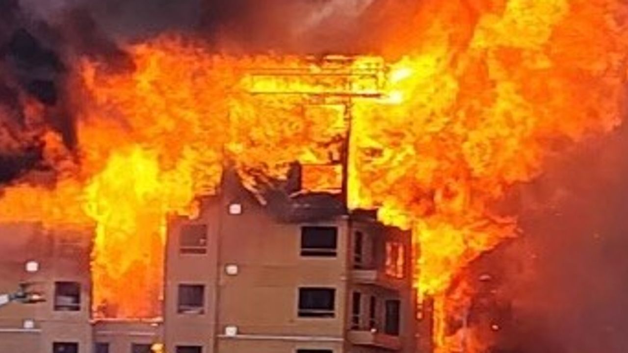 Massive Fire Engulfs North Las Vegas Apartment Construction Site; One Worker Injured