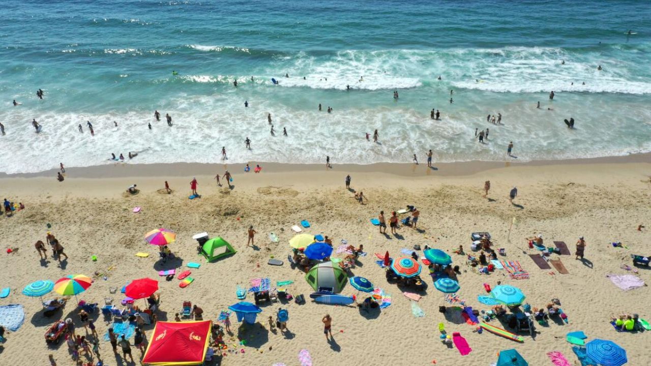 Southern California Swelters as Heat Wave Brings Triple-Digit Temperatures