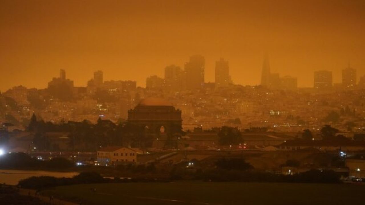 Wildfire Smoke from California Creates Hazy Skies and Unhealthy Air in Phoenix as Extreme Heat Warnings Continue