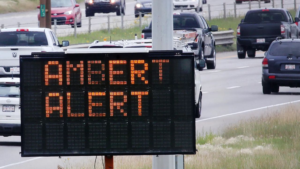 Amber Alert Canceled - Father Kidnapped Toddler at Knifepoint in California; Kid Found Safe in Arizona