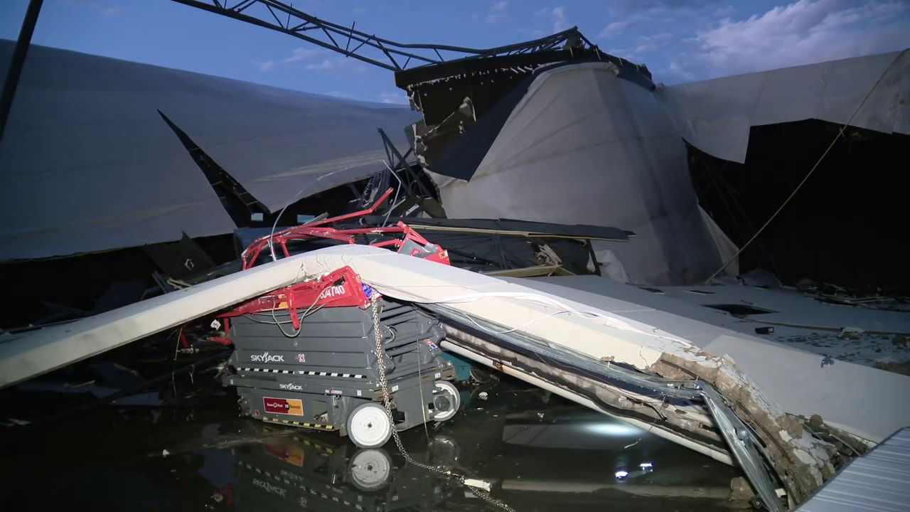 Dallas Tornado Rotation Damages Walmart, Overturns Vehicles, Injures One (1)