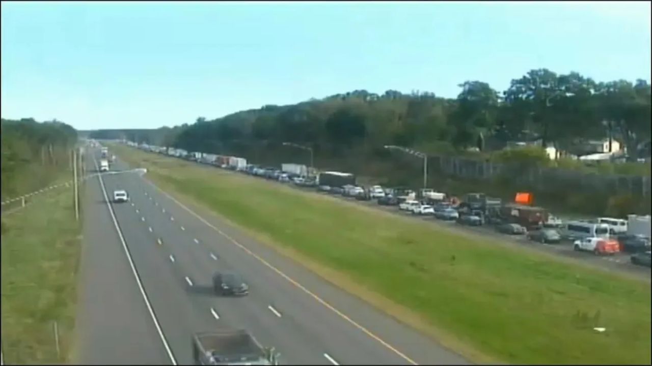 Deadly Multi-Car Crash Shuts Down I-84 East in Farmington; Victim Identified