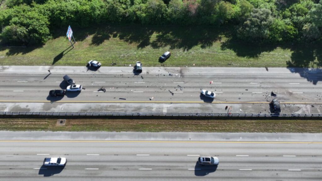 Fatal Wrong-Way Collision on I-95 Involves Eight Vehicles in Brevard County - 3 Dead (1)