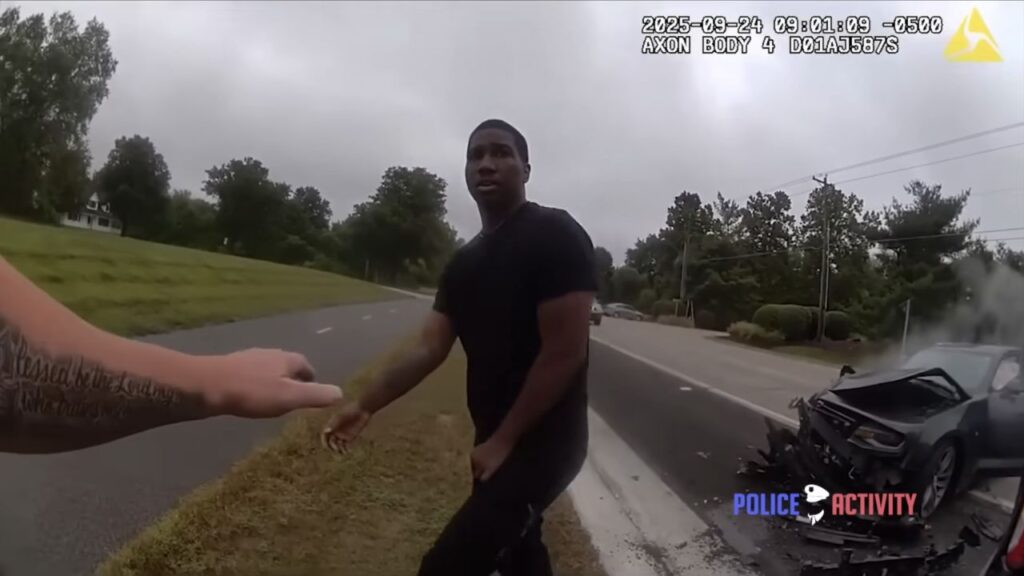 Man Rams Vehicle into Police SUV during Traffic Stop in Fairview Heights and said He was Bored; Arrested (1)