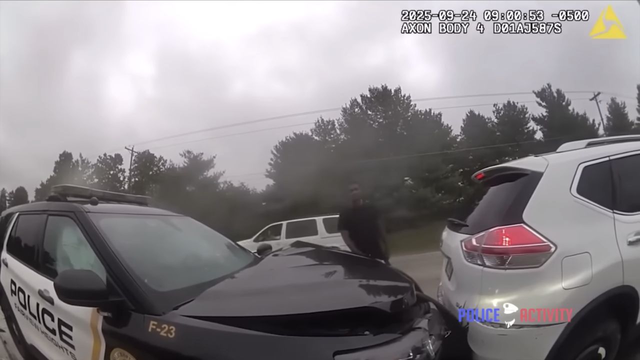 Man Rams Vehicle into Police SUV during Traffic Stop in Fairview Heights and said He was Bored; Arrested