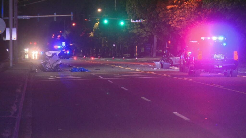 Single-Car Wreck Tears Vehicle Apart on S 84th Street in Kent; 2 Rushed to Hospital (1)