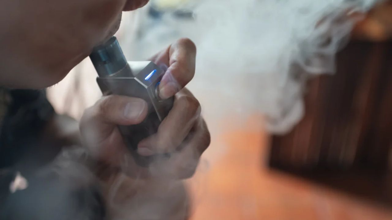 Virginia Boy’s Playful Imitation Left Dad Heartbroken; Inspires Him to Quit Smoking and Vaping