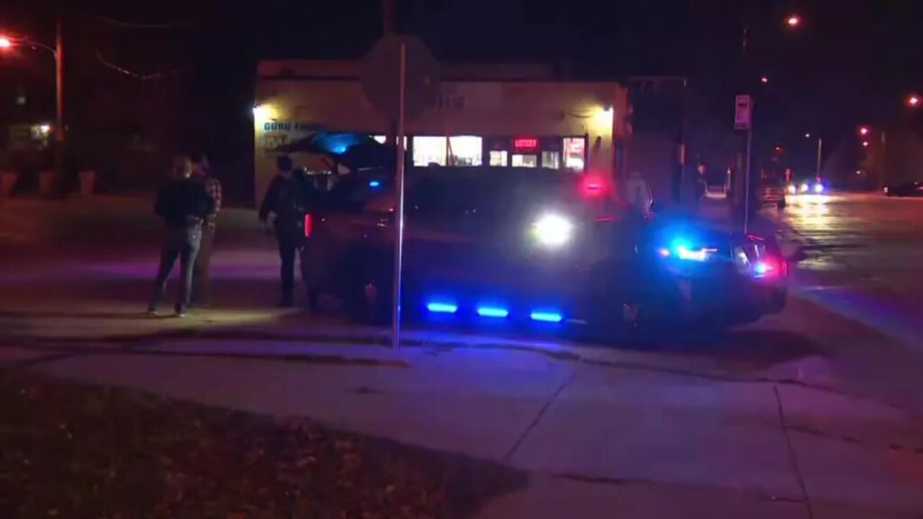 Fentanyl Dealer Nabbed after 80 MPH Police Chase Through Milwaukee; Threw Drugs and Guns during Chase (1)