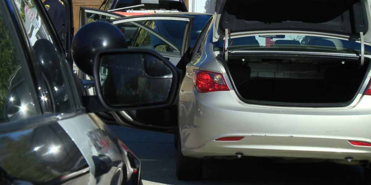 San Diego Police Arrest Two after Stolen Vehicle Morning Pursuit; Driver and Passenger in Custody