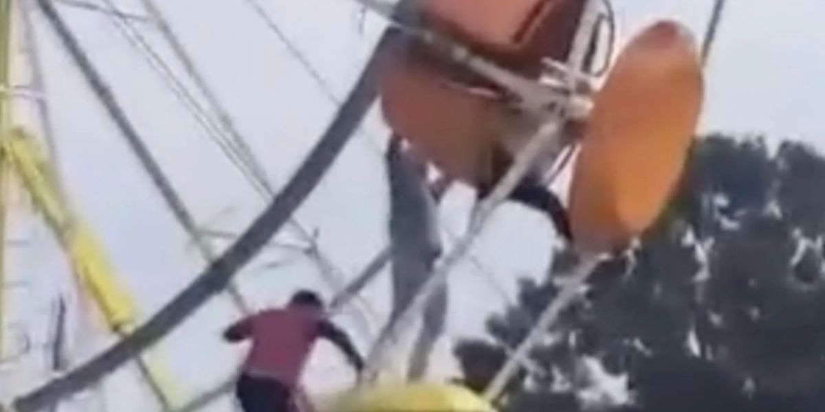 Two Girls Injured After Falling From Ferris Wheel at Louisiana Harvest Festival