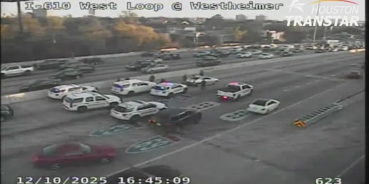 100 MPH Chase Tears through Houston, Ends near the Galleria with One in Custody