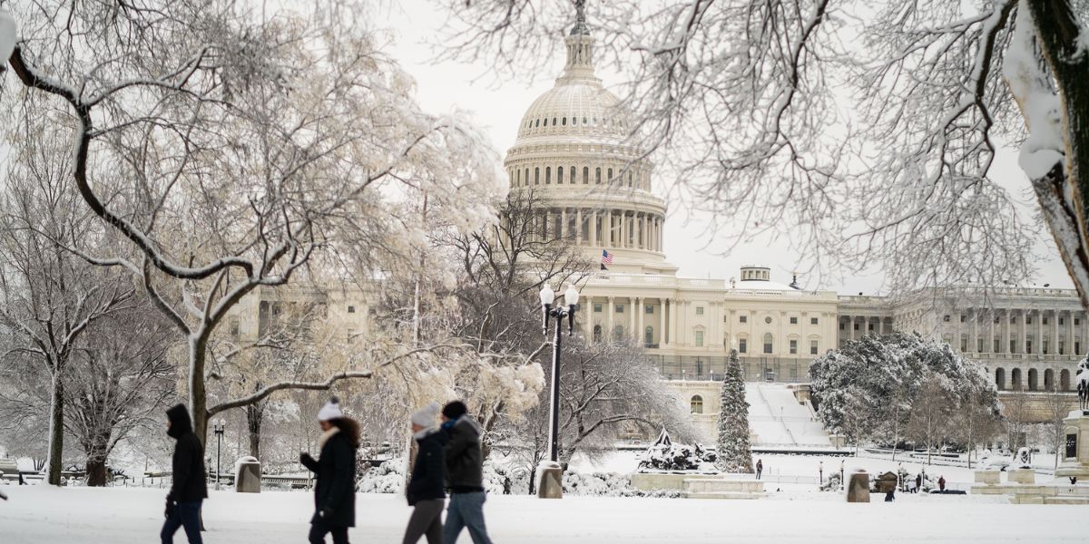 Arctic Blast Brings Record December Cold to D.C., Snow Could Fall this Weekend