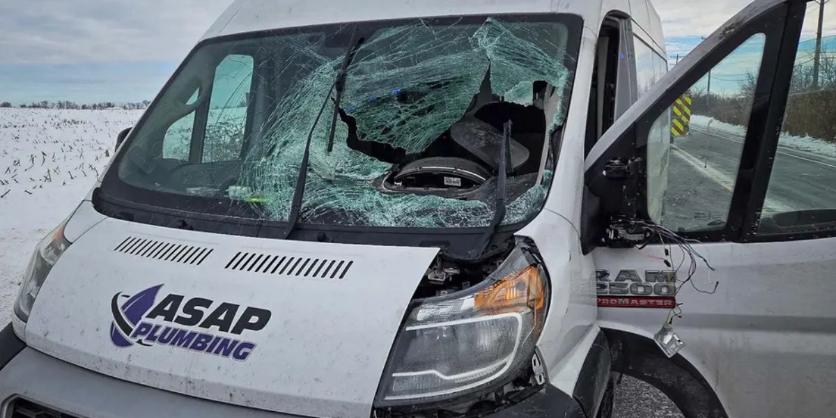 Chunk of Ice Falls From Truck, Strikes Driver in Marengo; Officials Urge Caution