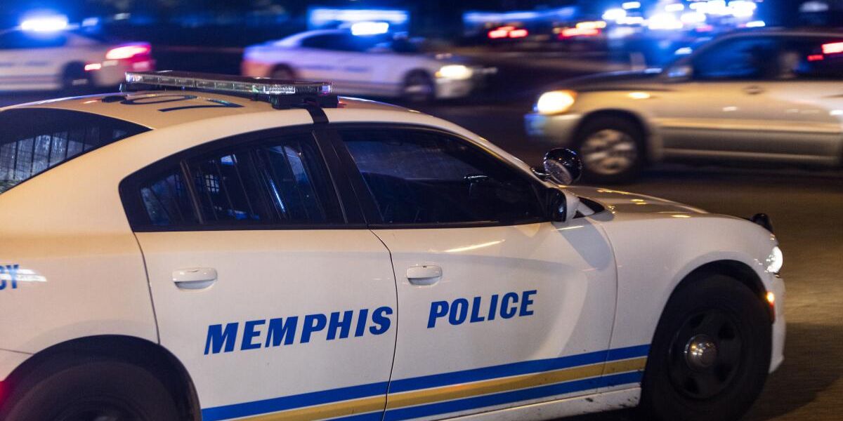 Crash on I-40 West in Memphis Leaves One Critically Injured, Shuts Down Lanes