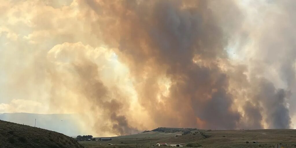 Damaging Winds Up to 85 MPH, Critical Fire Danger Expected Across Colorado (1)