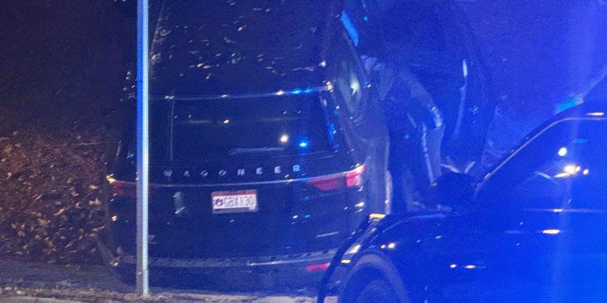 Driver Flees on Foot after Stolen Car Crashes During Police Pursuit in Sandy Springs; Search Ongoing