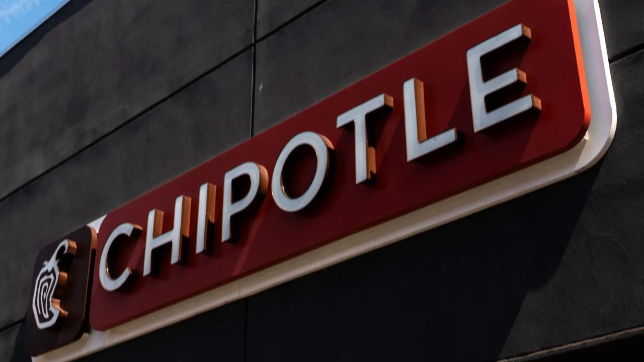 NYC Woman Claims She Bit Into a Rodent Inside Chipotle Burrito Bowl, Files Lawsuit
