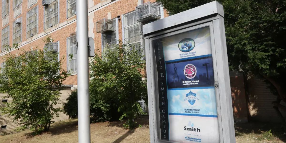 New York City Teacher Arrested after Alleged Inappropriate Touching of Student; Probe Ongoing