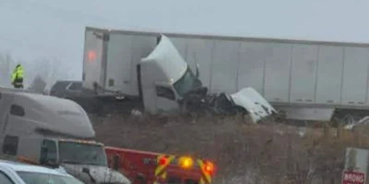 Semi-Truck Jackknife causes Deadly Collision on Saukville’s I-43; 1 Dead and Several Injured