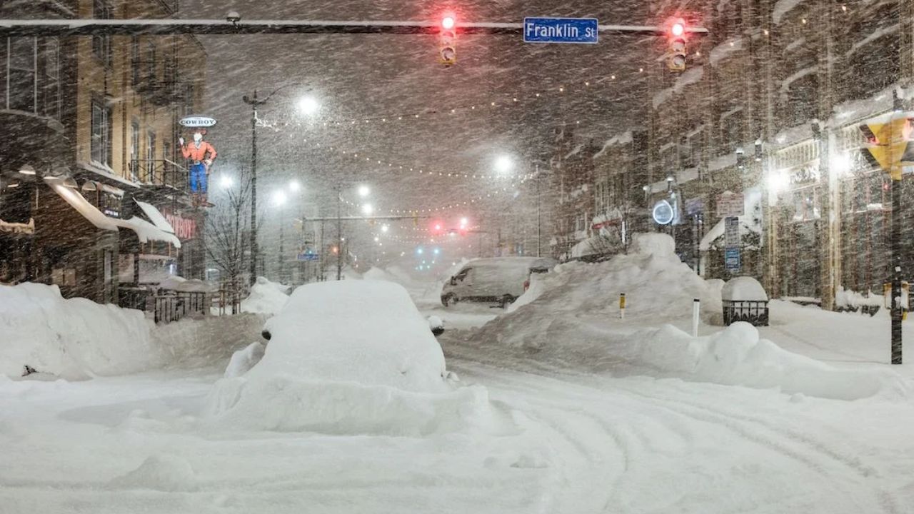 Rare Snow Possible Across the Southeast as Storm and Arctic Air Collide